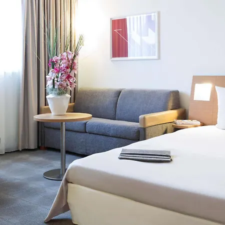 Novotel Frankfurt City-2